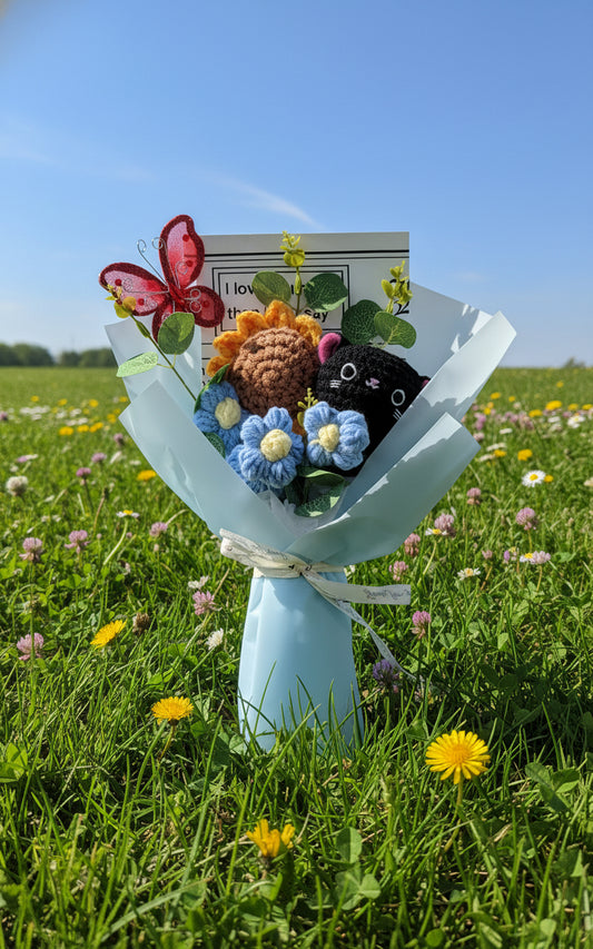 Crochet Bouquet With Black Kitty
