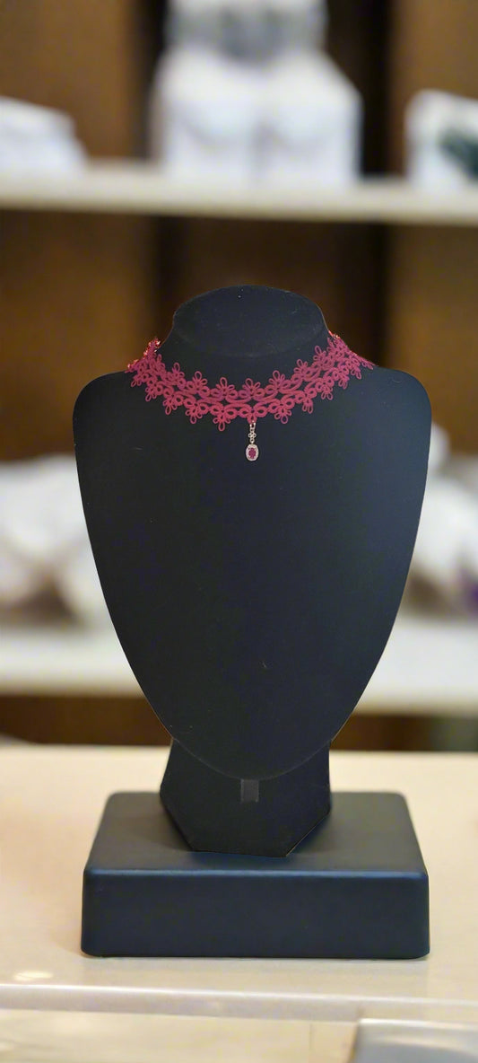 Handwoven Ruby Lace Choker With Earrings